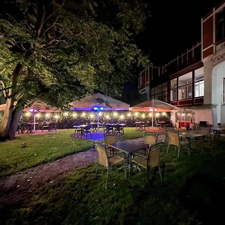 Hotel Canteklaar 2*